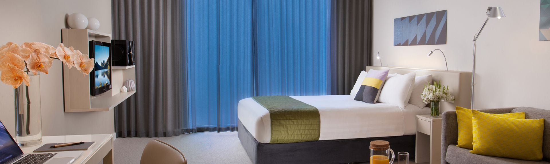 StudioDeluxeRoom
