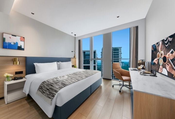 One-Bedroom Executive