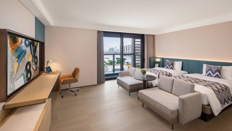 Executive Twin with RiverView