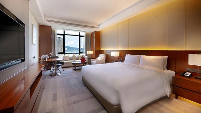 Superior King Room