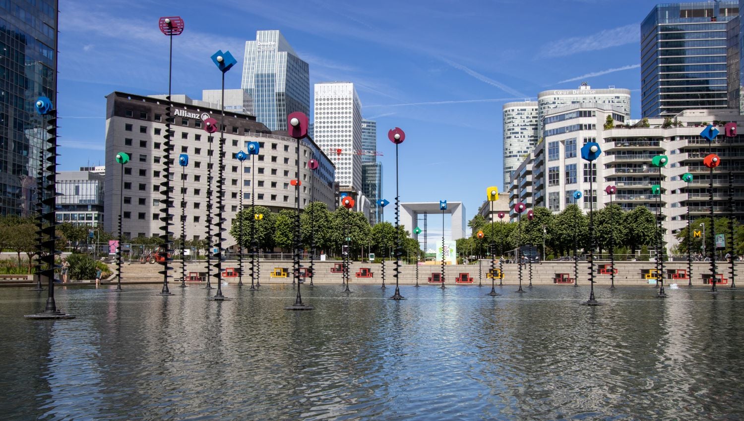 The Bassin Takis located near our apart hotel Paris la Défense