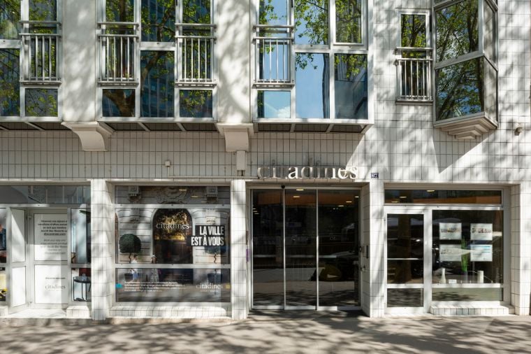 Entrance of our apart hotel in Paris 14