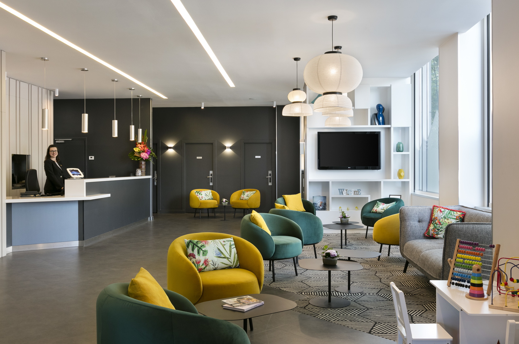 Lobby und Loungebereich, wohnen auf Zeit in Paris 13