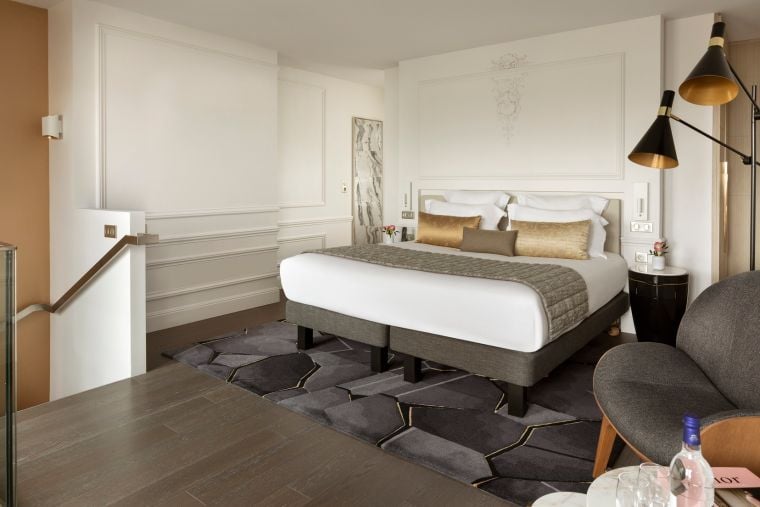 Duplex Montmartre - Terrasse et son lit double, Hôtel 5 étoiles à Paris 8