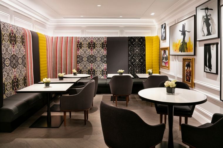Salle de petit-déjeuner de notre Hôtel 5 étoiles à Paris 8