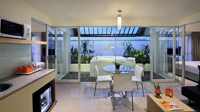 HARRIS Sunset Suite