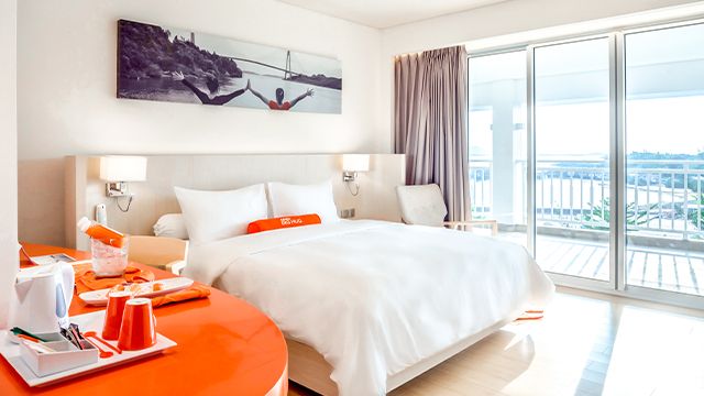 HARRIS Room Seaview