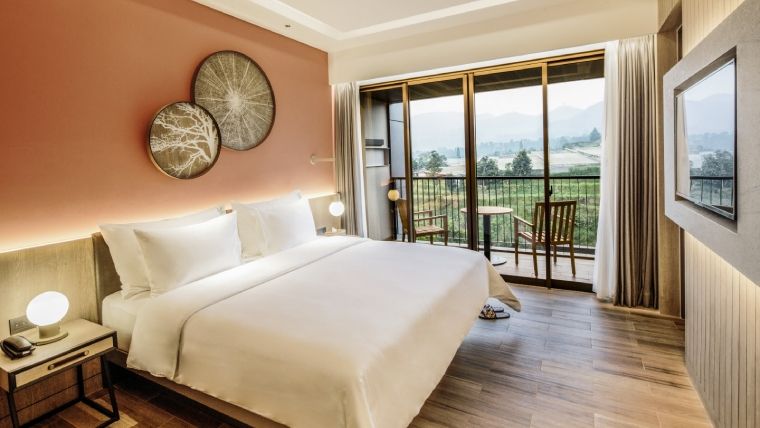 The Valley Suite