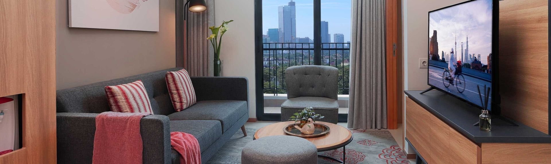 spanduk citadine executive dua kamar tidur gatot subroto