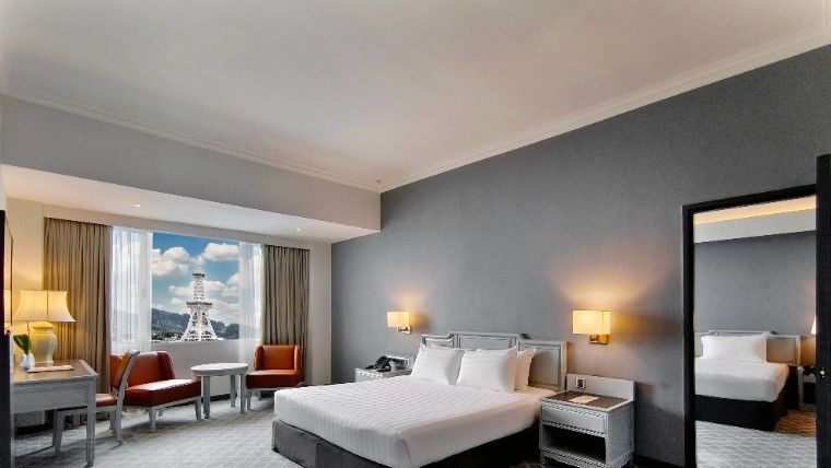 Deluxe Family Suite
