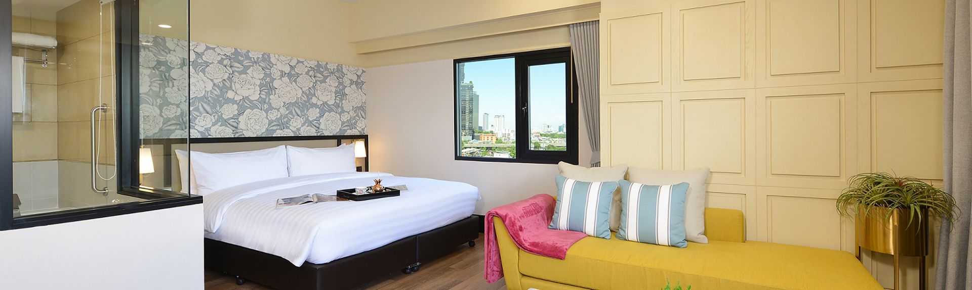 Oakwood Hotel Residence Bangkok Apartments Banner Desktop