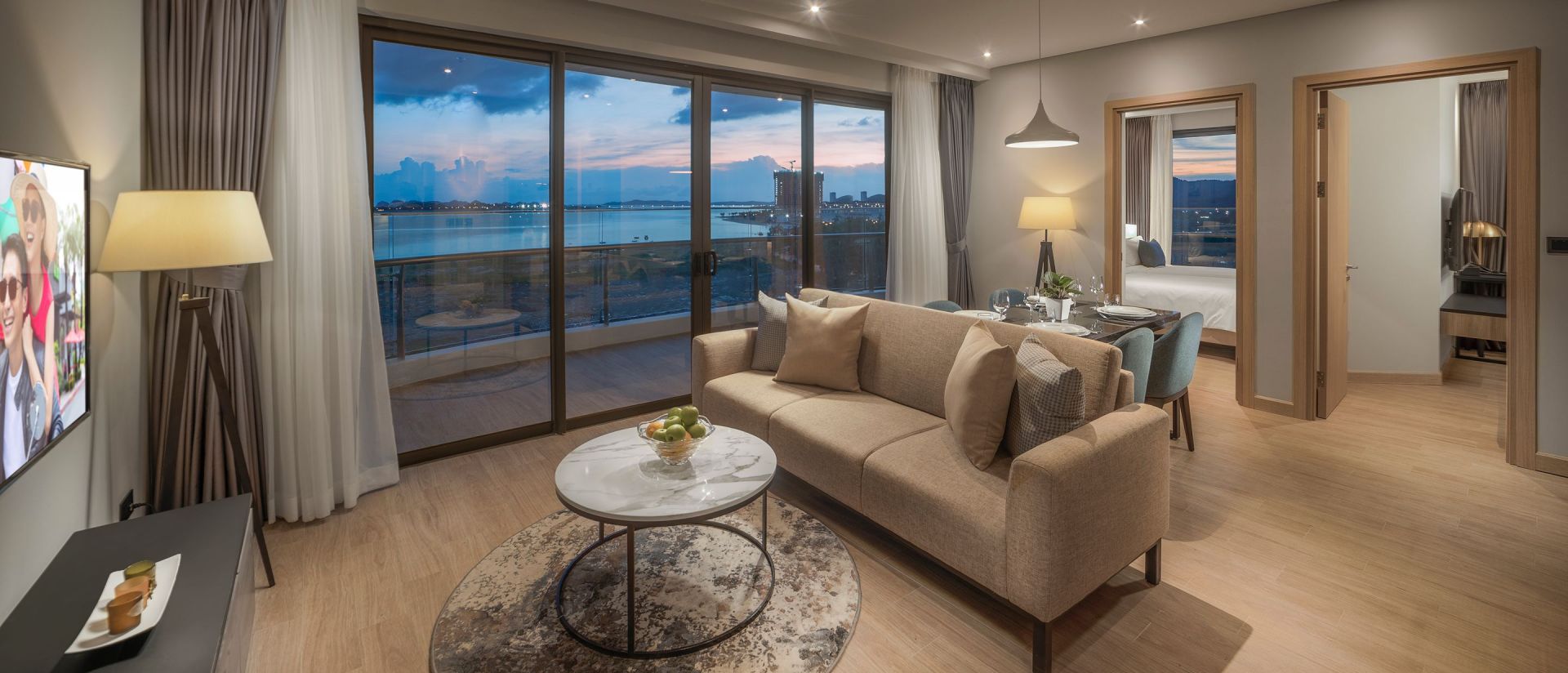 citadines marina halong two bedroom exe king
