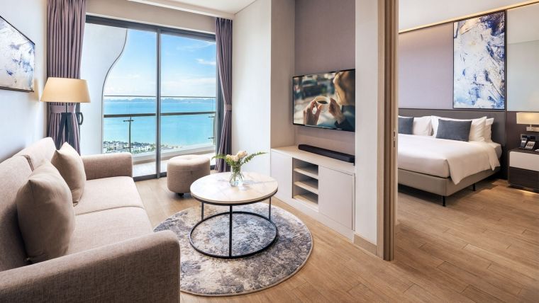 Two-Bedroom Premier King