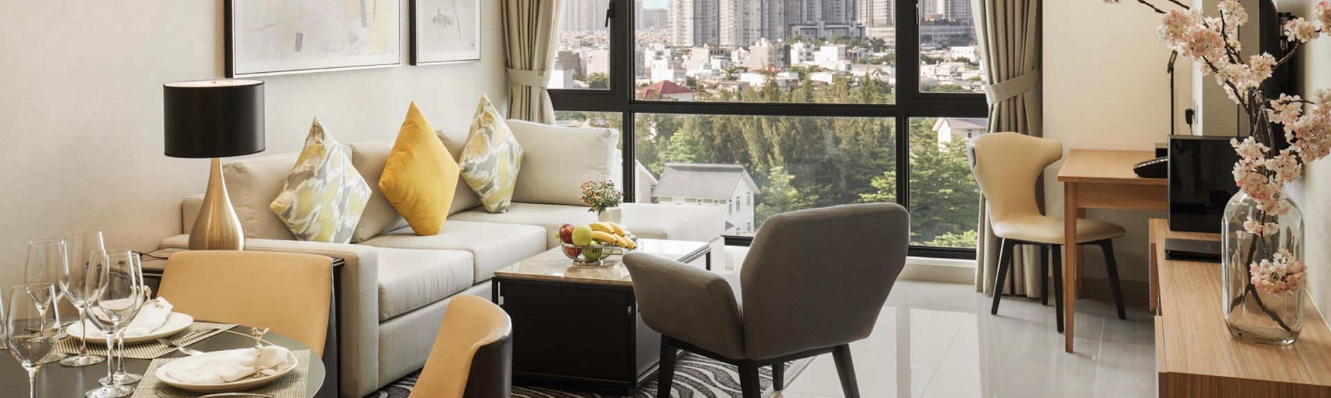 Oakwood Residence Saigon Three Bedroom Deluxe Apartment Banner Desktop