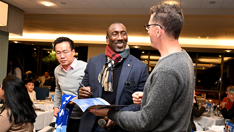 [Ưu đãi đặc quyền] Vé VIP Meet & Greet cùng Jimmy Hasselbaink (1 vé)