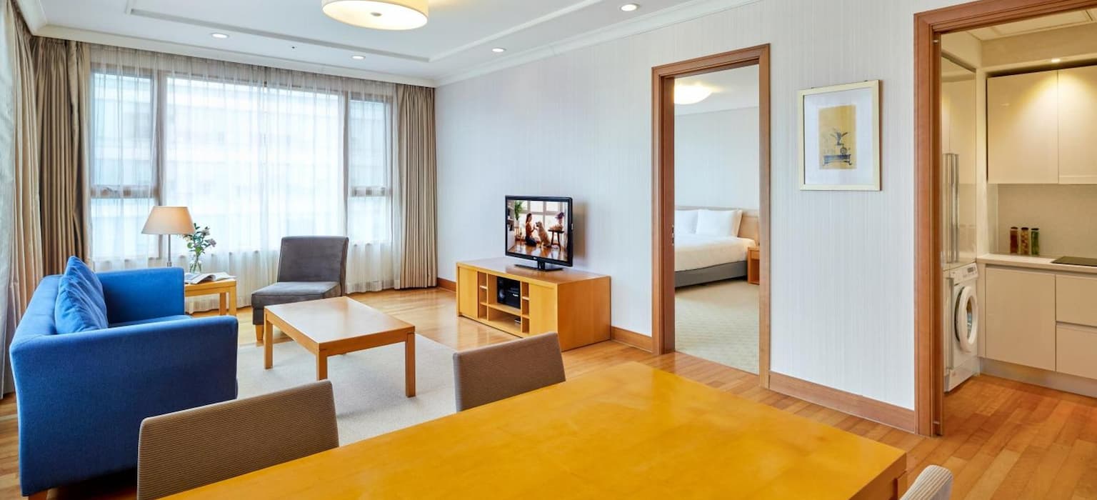 somerset palace seoul executive living room