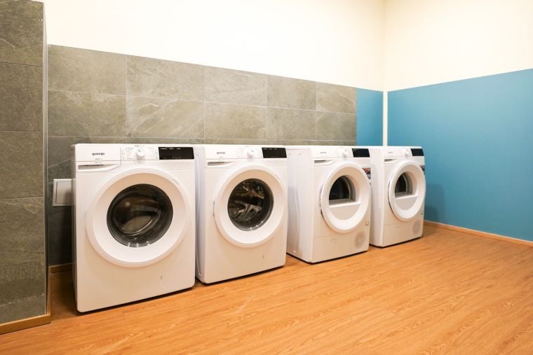 Washing machines and dryers, apart hotel in Vienna