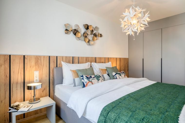 Bedroom of a 2-Bedroom Apartment equipped with a double bed
