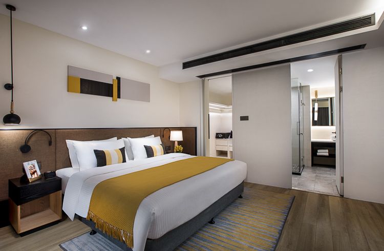 One-Bedroom Executive