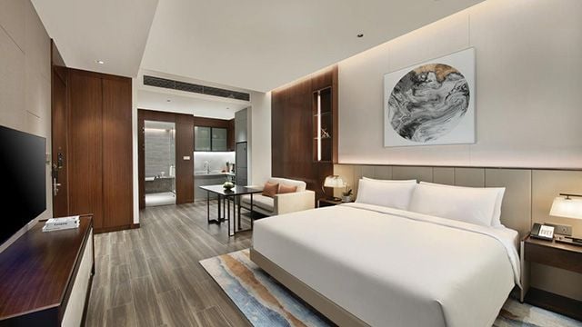 Studio Superior King