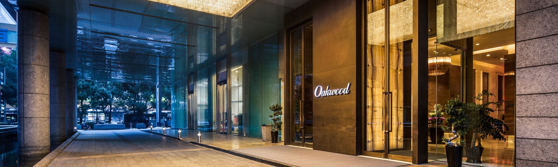 Oakwood Residence Hangzhou Awards Banner Desktop