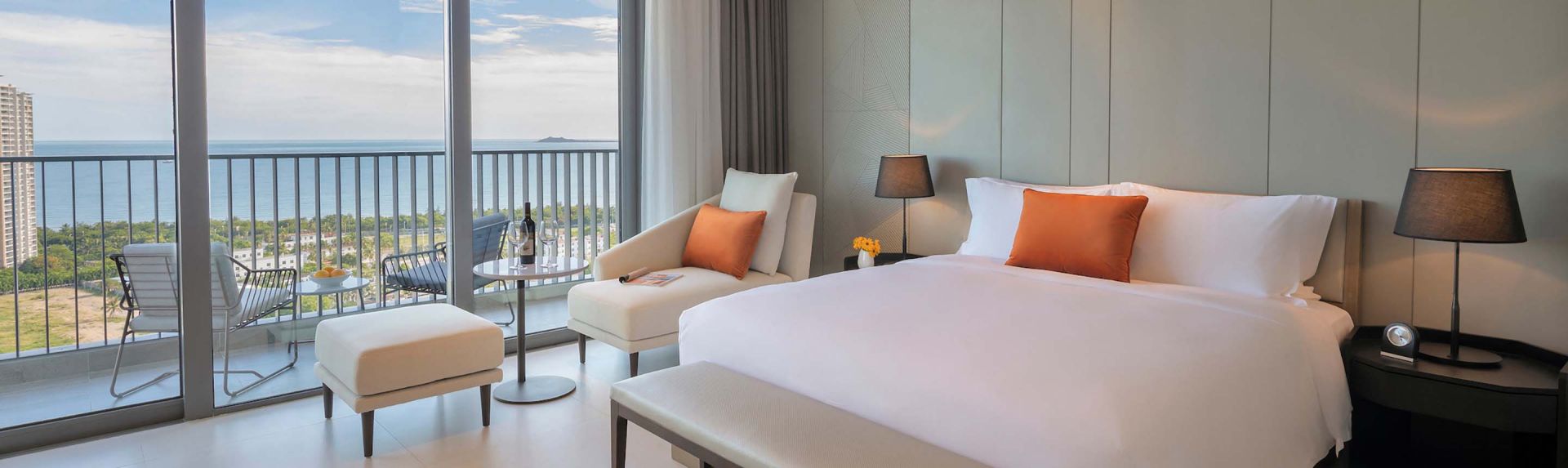 Oakwood Apartments Sanya Studio Deluxe Ocean View Banner Desktop