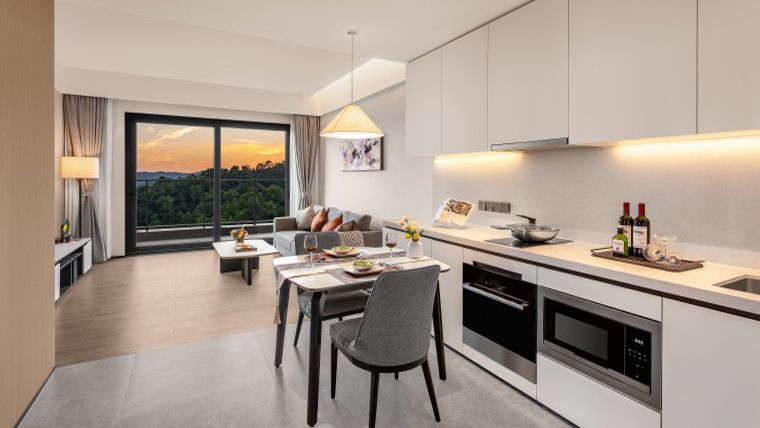 One-Bedroom Deluxe with View