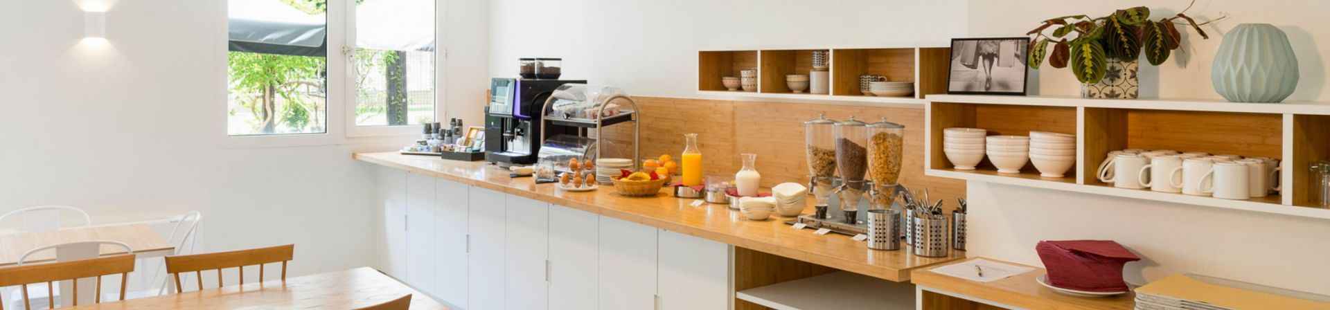 Restaurant and bar at Citadines Antigone Montpellier