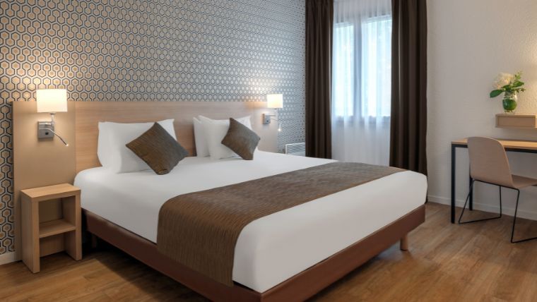 Apartment Types Studio Deluxe With Balcony Thumbnail