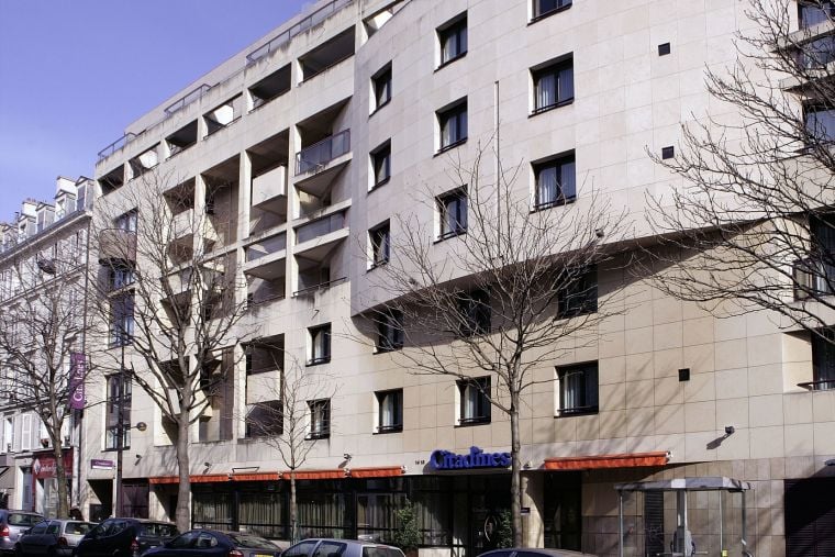 Façade of our apart hotel in Paris 12
