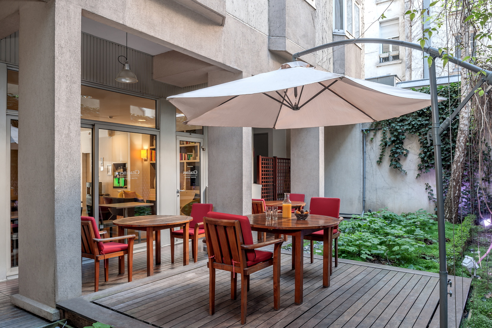 Jardin/Terrasse de notre appart hotel Paris 14