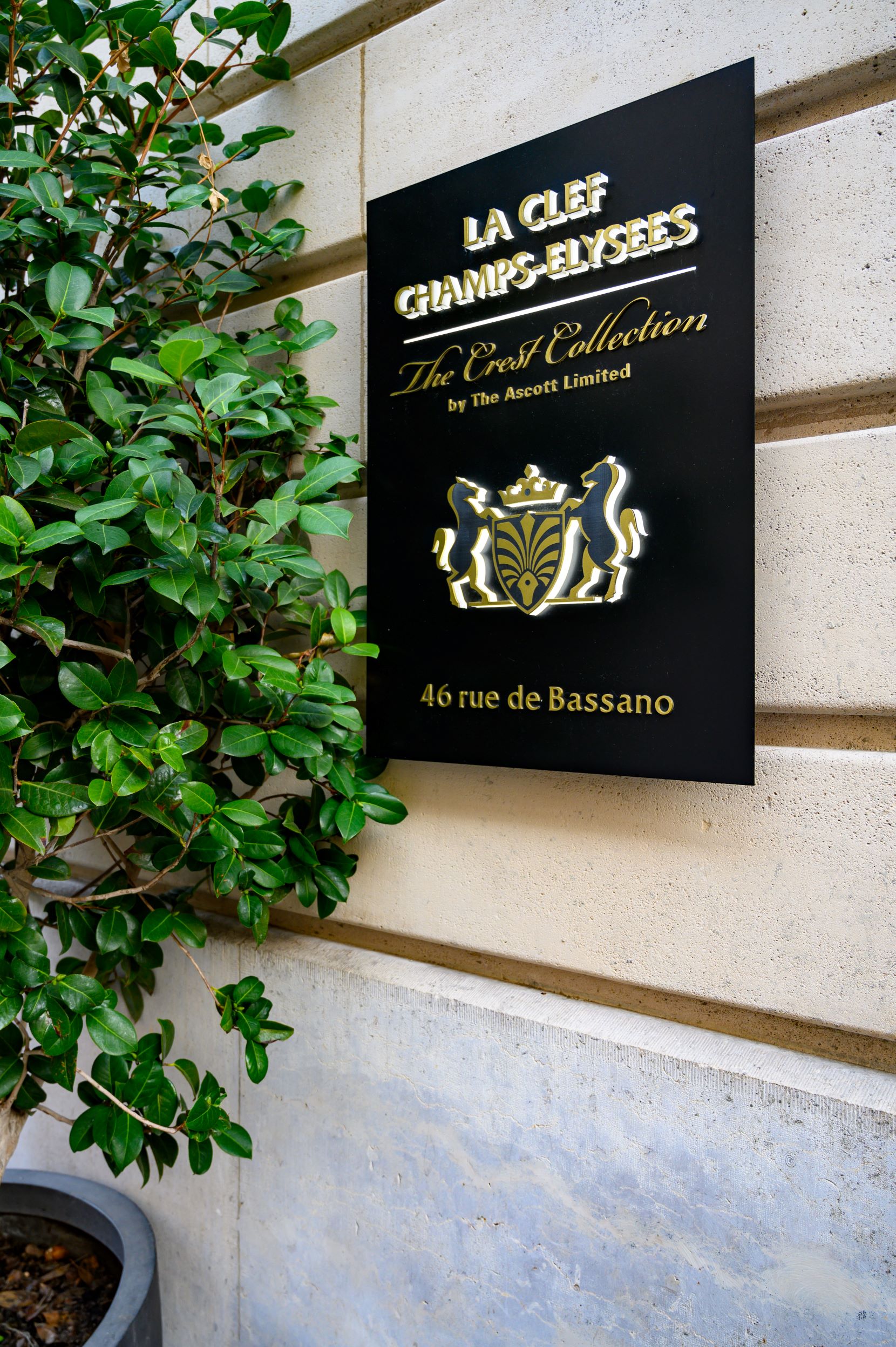 La Clef Champs-lyses Paris by The Crest Collection - Official Site -  5-star Hotel