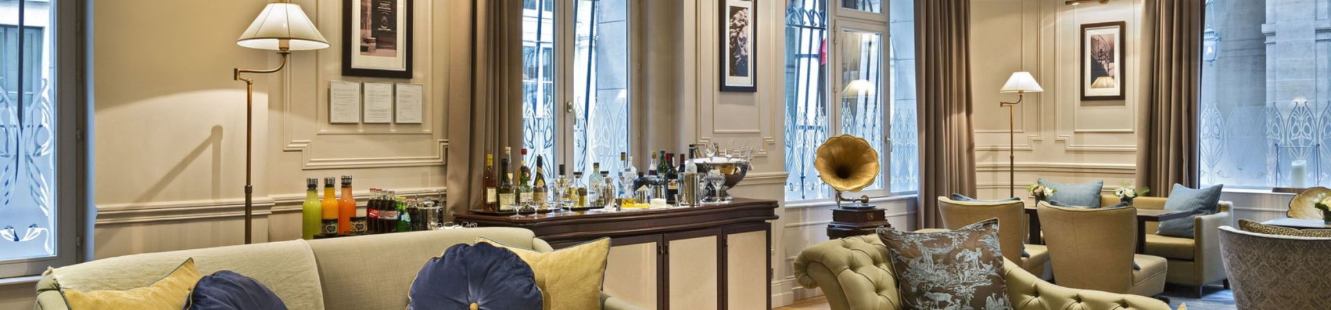 Eat & Drink at La Clef Louvre Paris by The Crest Collection