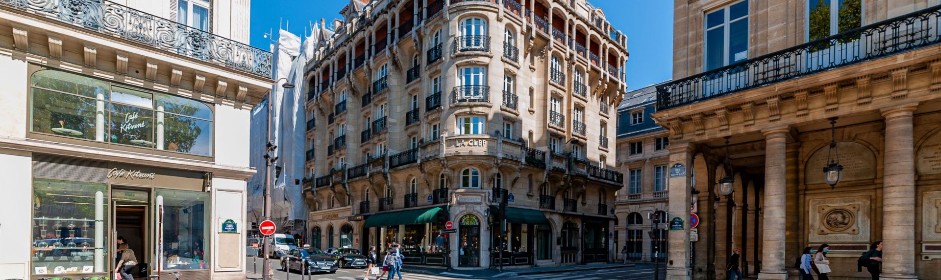 La Clef Louvre Paris by The Crest Collection Location