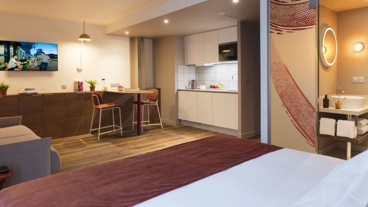 One Of A Kind Plus Family Size Family Studio Thumbnail Picture Thumbnail