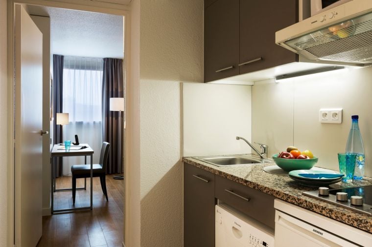 Cuisine entièrement équipée d'un Studio/Studio Deluxe, appart hotel Toulouse