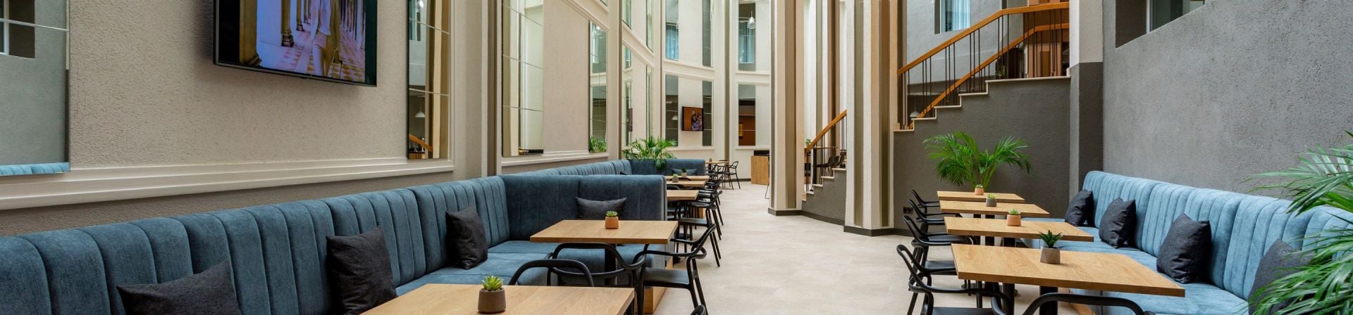 Restaurant at Citadines City Centre Tbilisi