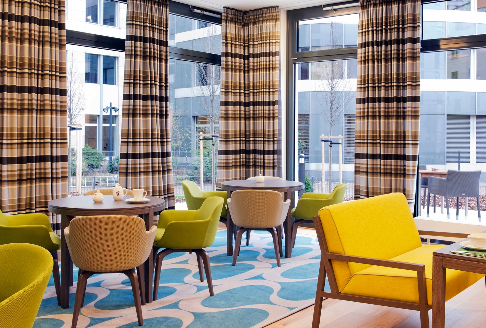 Breakfast room, apart hotel Frankfurt