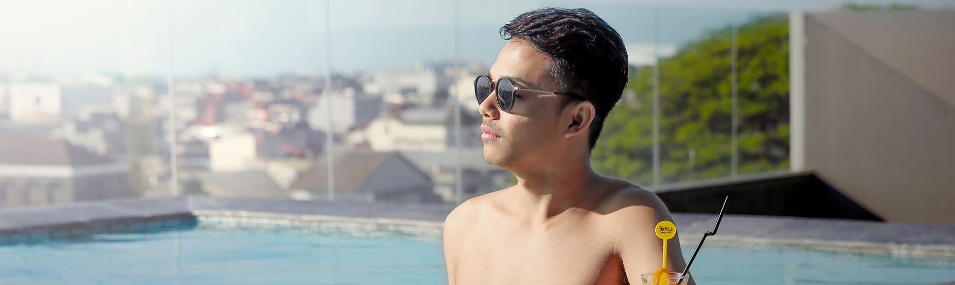 Fasilitas desktop banner RMAS