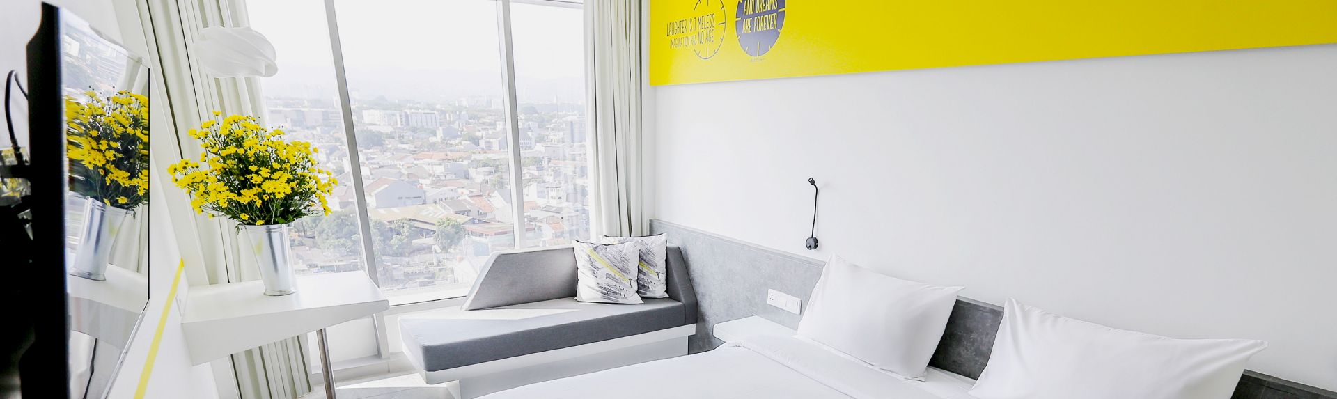 Kamar YELLO Hotel Paskal Bandung Yello 