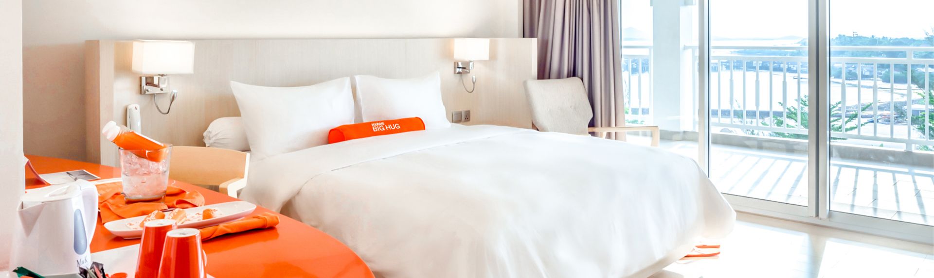 HBRL-banner-mobile-poolview