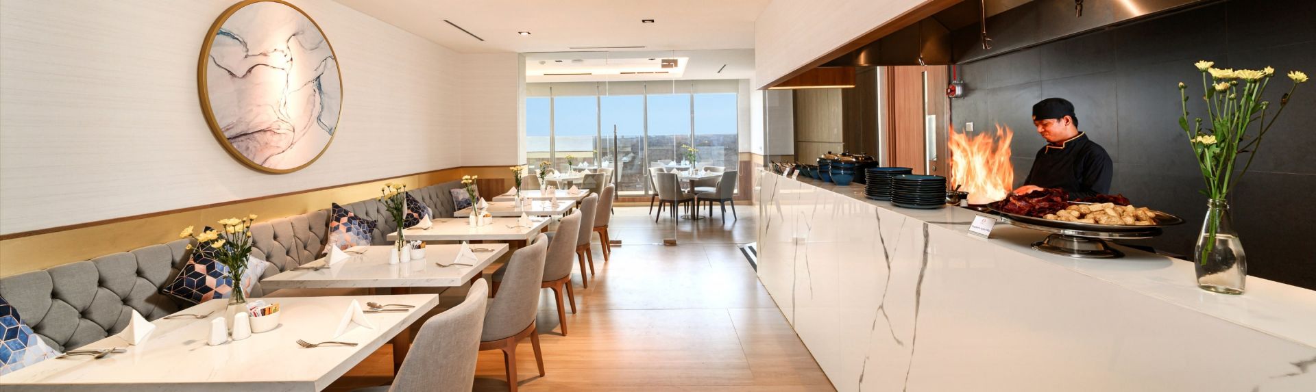 Oakwood Apartments PIK Dining