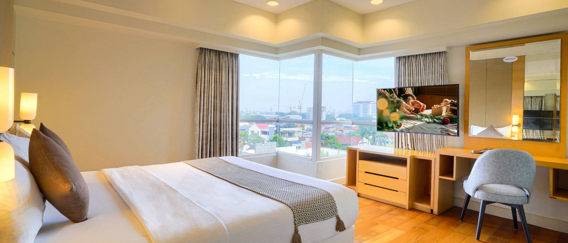 SBJ-banner-2br-deluxe