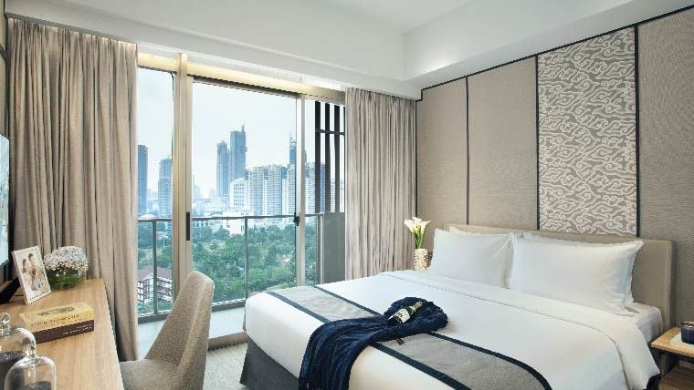 Multiple Photos SSJ Banner Studio Premier Thumbnail