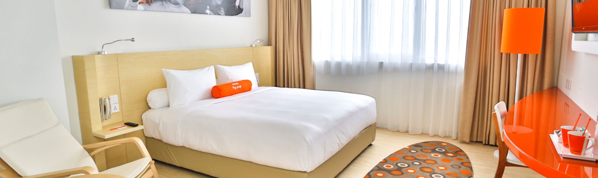 HPTK-banner-mobile-Harris-Suite-Room