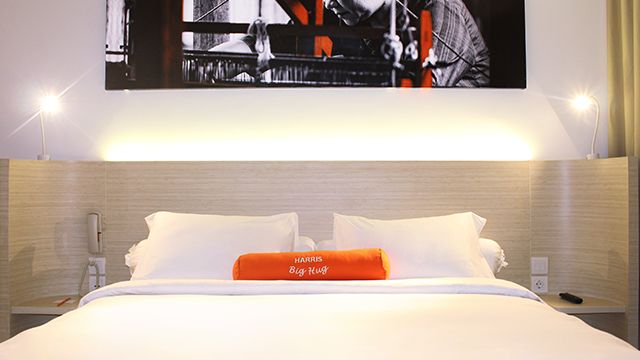 HARRIS Room River View