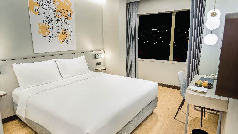 Yello Urban Xtra Room