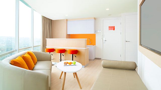 Room Types HSRG Thumbnail Suite