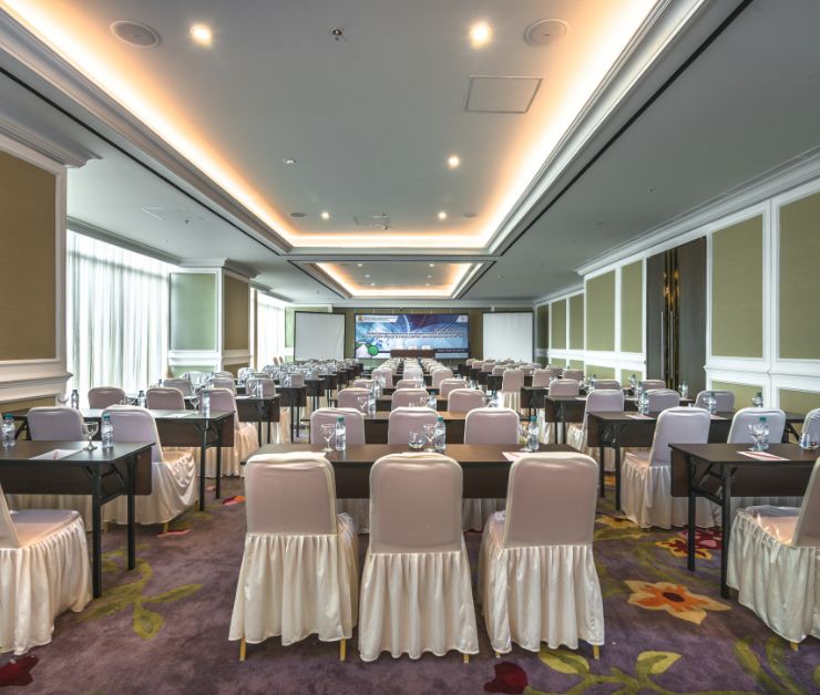 Oakwood Hotel & Residence Surabaya