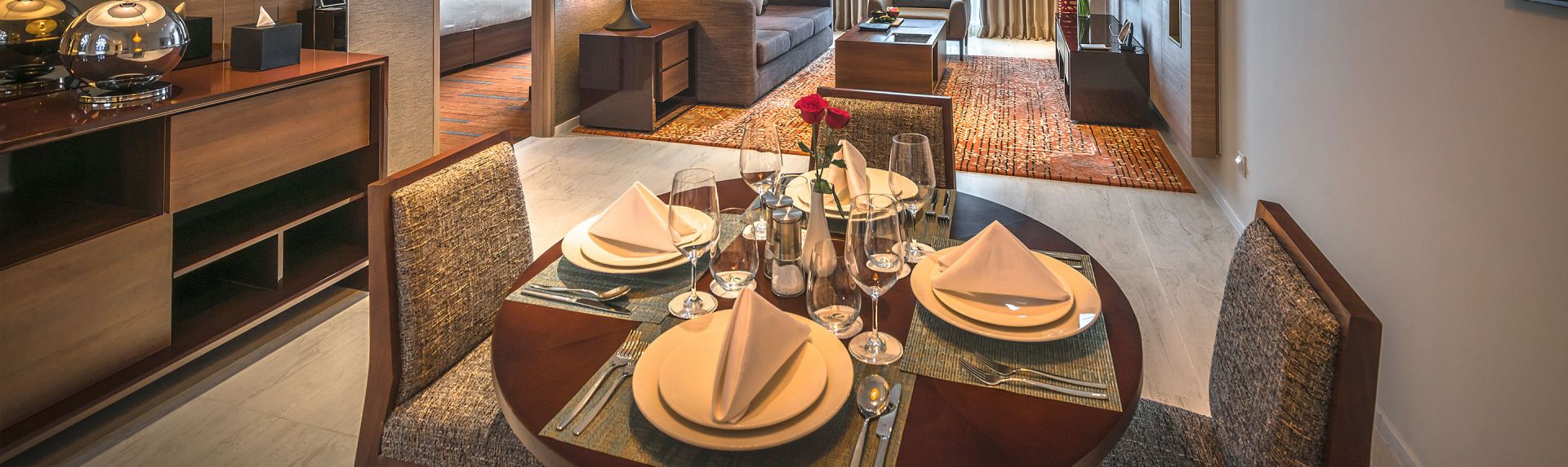 Oakwood Hotel Residence Surabaya One Bedroom Premier Apartment Banner Desktop